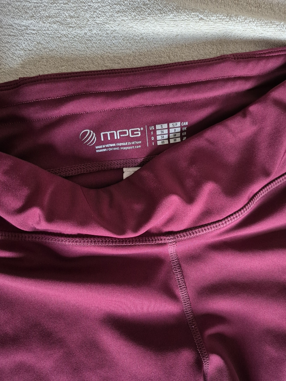 MPG Women's High-Rise Maroon Performance Shorts